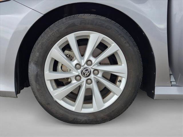 Used 2021 Toyota Camry LE FWD image 22