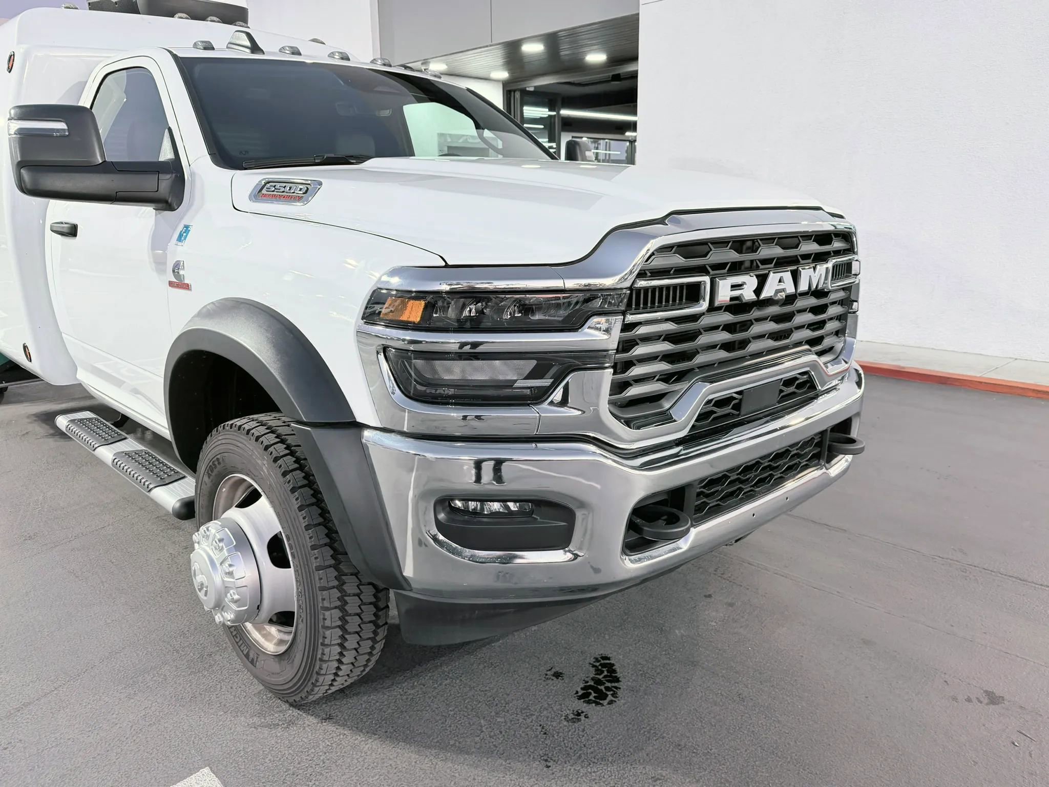 Used 2025 RAM 5500 Tradesman image 18