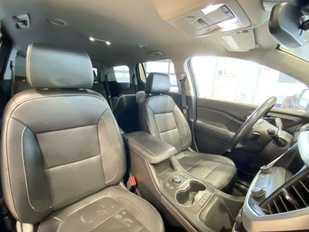 Used 2020 GMC Acadia SLT w/ Driver Alert Package II AWD/4WD image 28