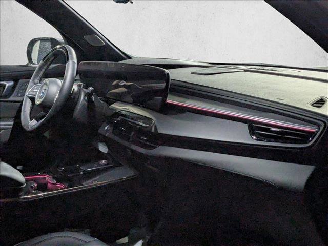 Used 2025 Buick Enclave Avenir w/ Super Cruise Package image 24