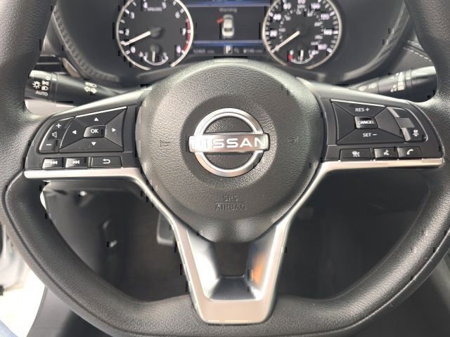 Used 2024 Nissan Sentra SV image 19