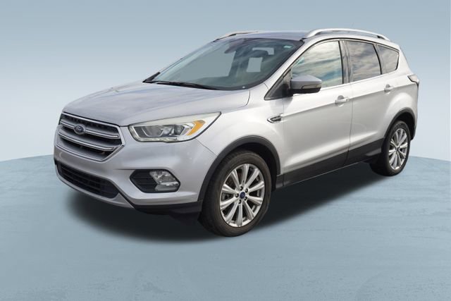 Used 2017 Ford Escape Titanium image 3