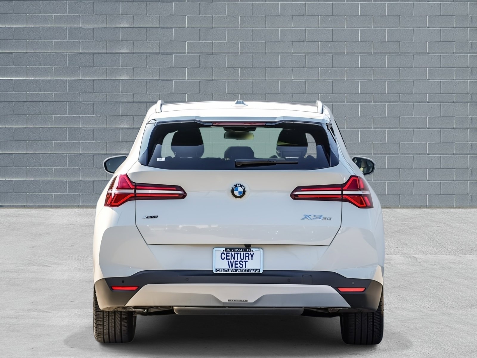 Used 2025 BMW X3 xDrive30i w/ Convenience Package image 6