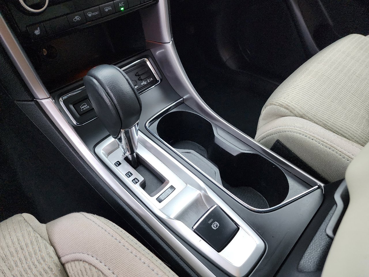 Used 2019 Subaru Ascent Premium image 22