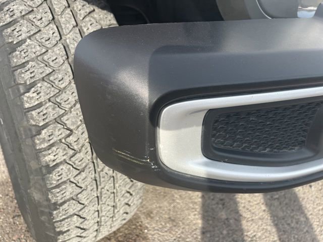 Used 2019 Jeep Wrangler Unlimited Sahara image 2