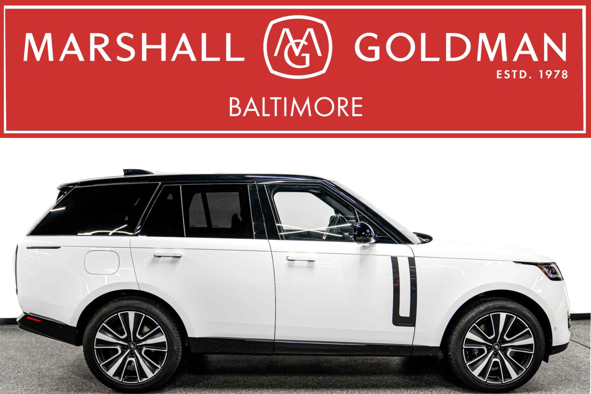 Used 2024 Land Rover Range Rover Autobiography image 1