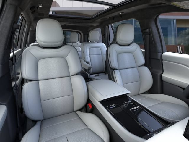 New 2026 Lincoln Aviator Black Label w/ Black Label Special Edition AWD/4WD image 10