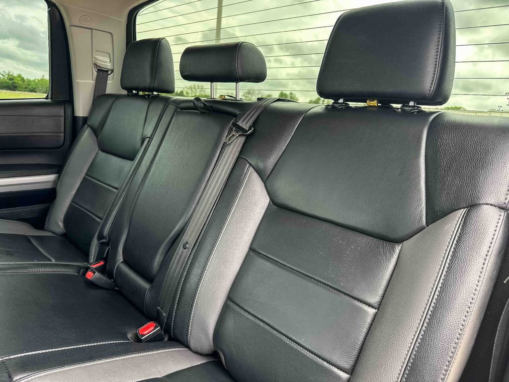 Used 2018 Toyota Tundra Limited image 19