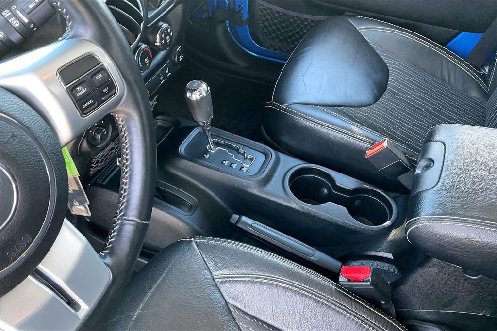 Used 2014 Jeep Wrangler Unlimited Sport image 14