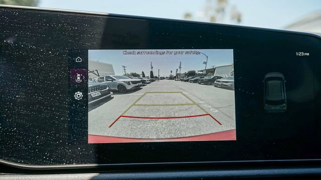Certified 2025 Kia Niro EX FWD image 24
