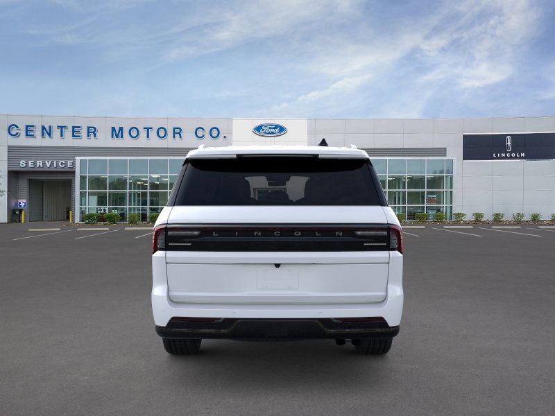 New 2025 Lincoln Navigator L Reserve image 5