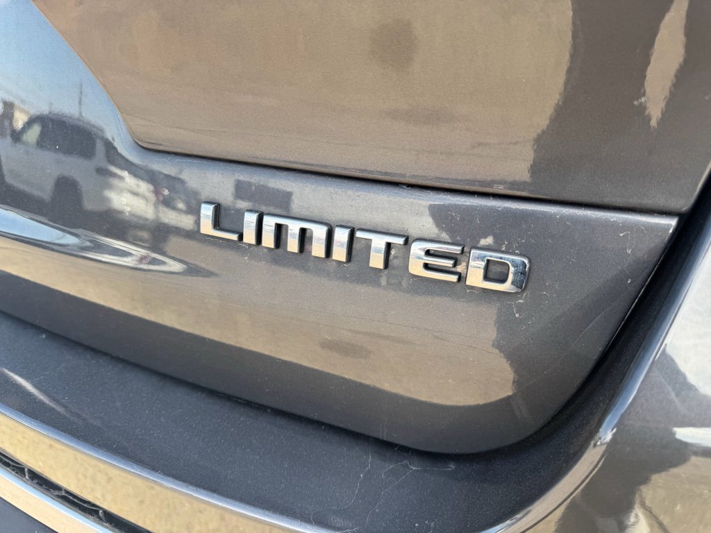 Used 2022 Jeep Grand Cherokee L Limited image 12