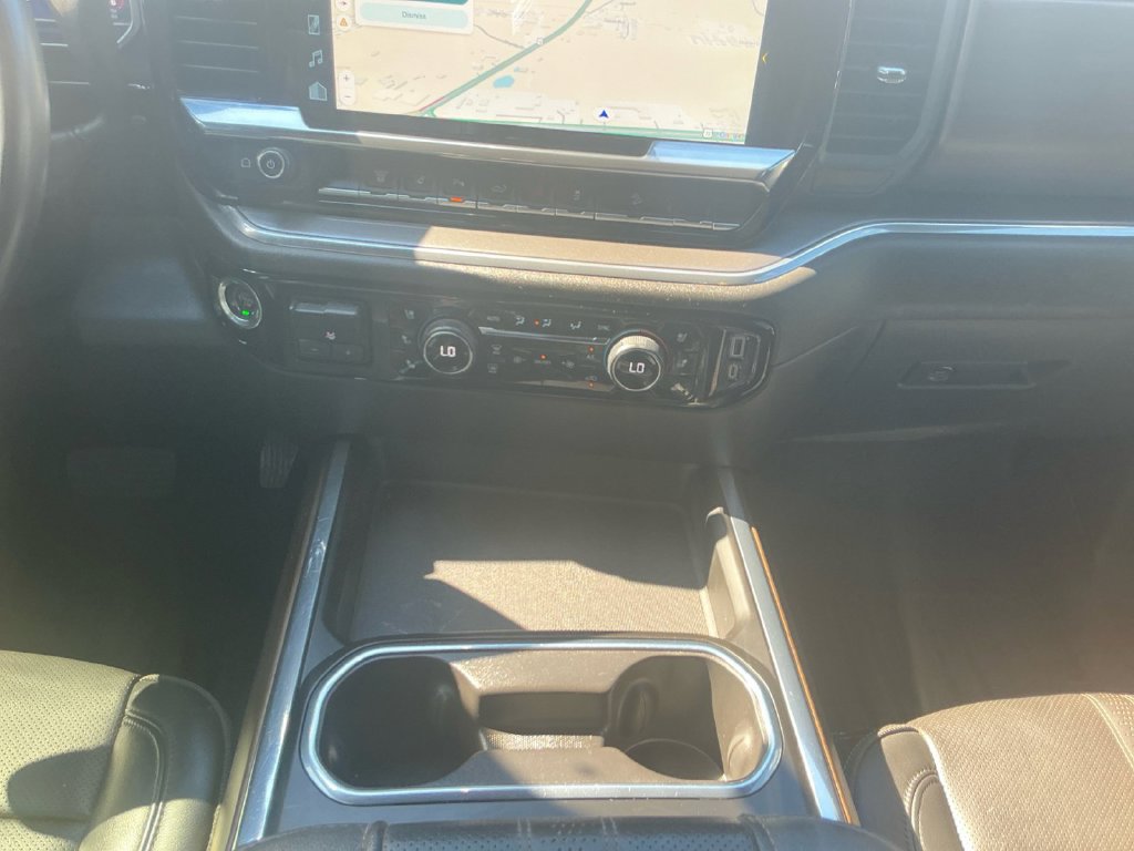 Used 2024 Chevrolet Silverado 2500 High Country w/ High Country Premium Package AWD/4WD image 20