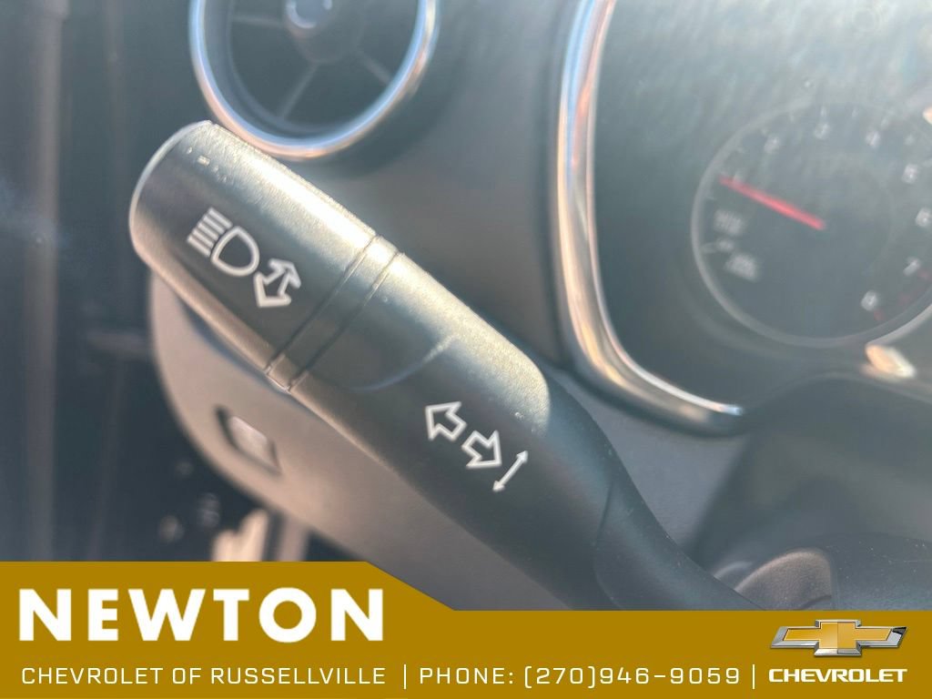 Used 2019 Chevrolet Blazer LT FWD image 16
