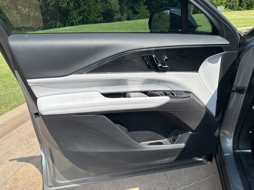 Certified 2024 Cadillac Lyriq Sport image 13