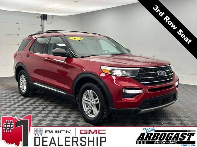 Used 2023 Ford Explorer XLT w/ Equipment Group 202A image 1