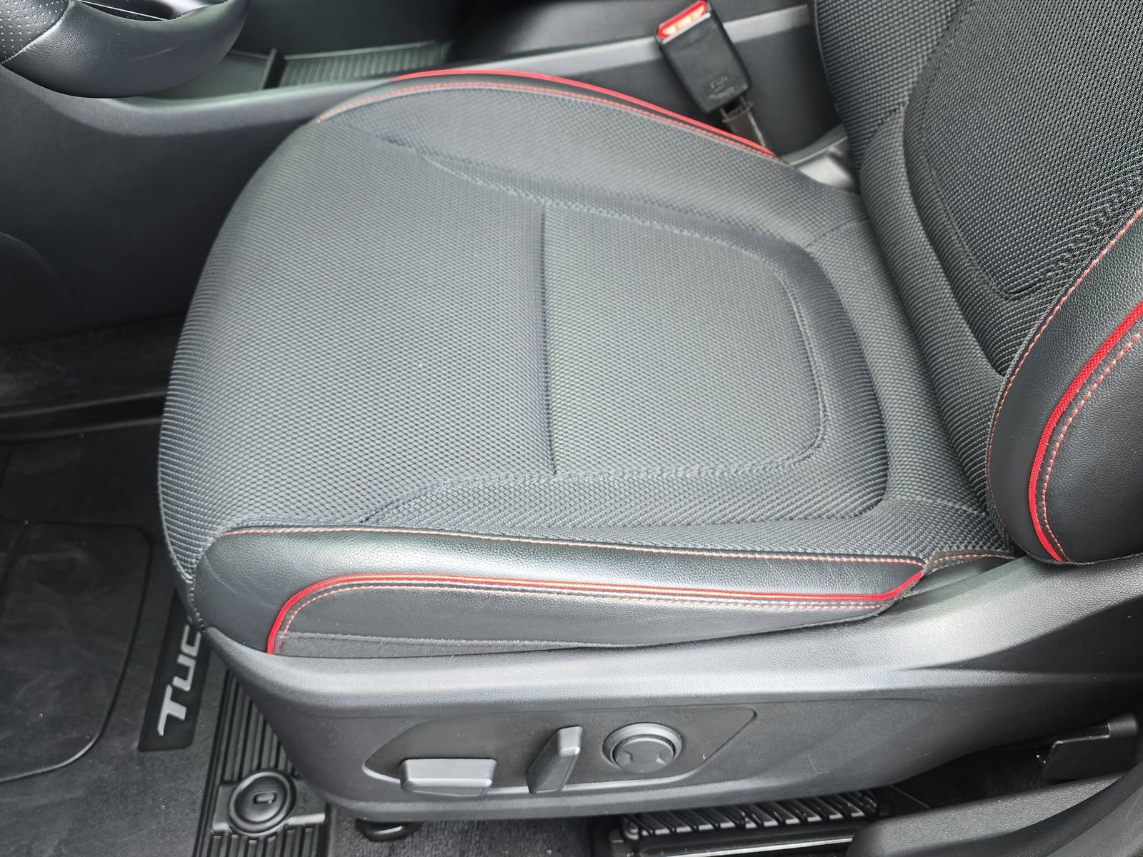 Used 2025 Hyundai Tucson N Line image 31