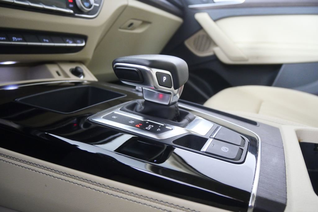 Used 2022 Audi Q5 2.0T Premium Plus w/ Premium Plus Package image 22