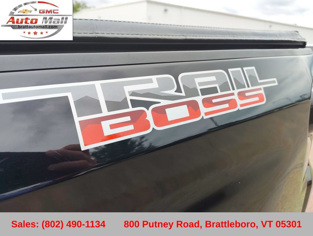 Used 2021 Chevrolet Silverado 1500 Custom Trail Boss w/ Midnight Edition AWD/4WD image 29