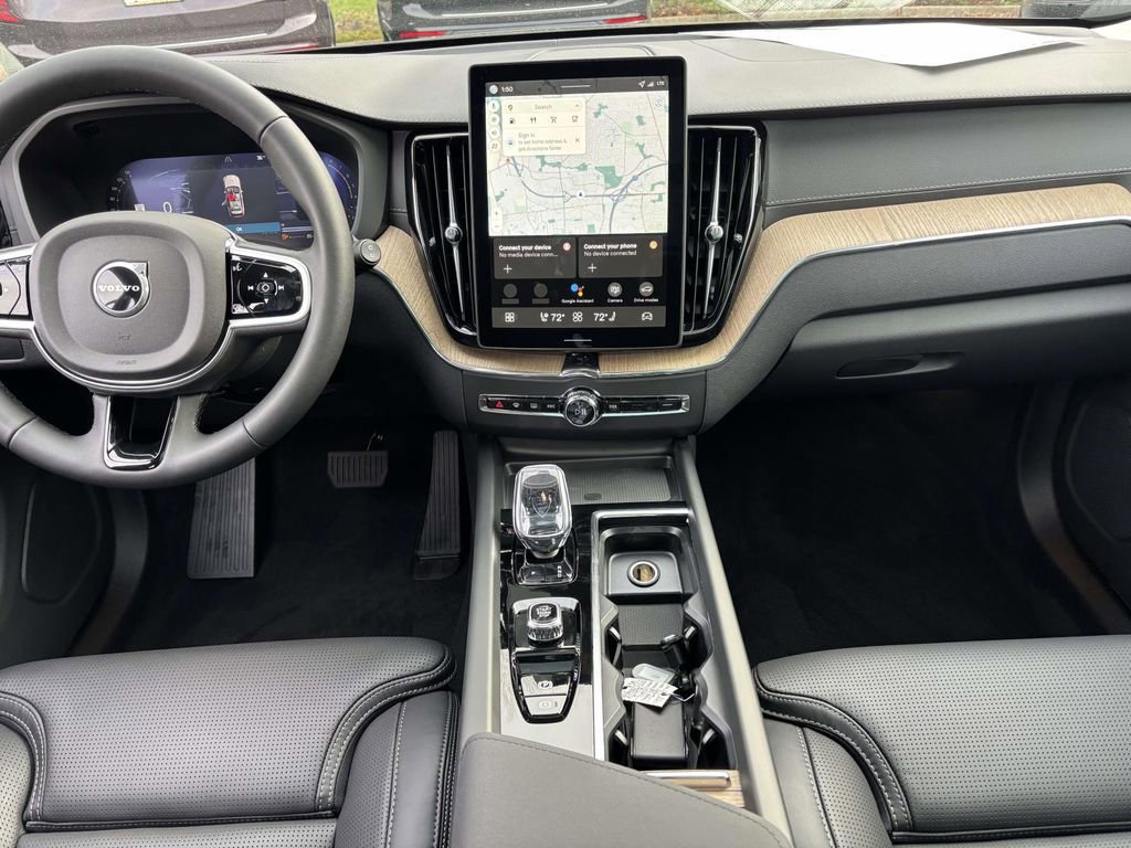 New 2026 Volvo XC60 B5 Ultra w/ Protection Package Premier image 28