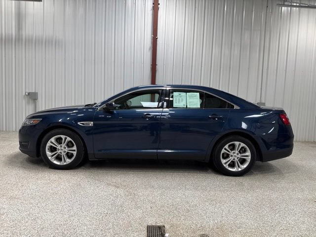 Used 2016 Ford Taurus SEL FWD image 6