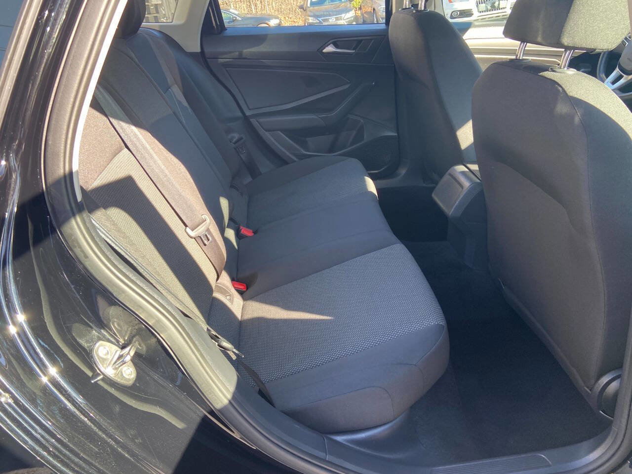 Used 2020 Volkswagen Jetta S image 16