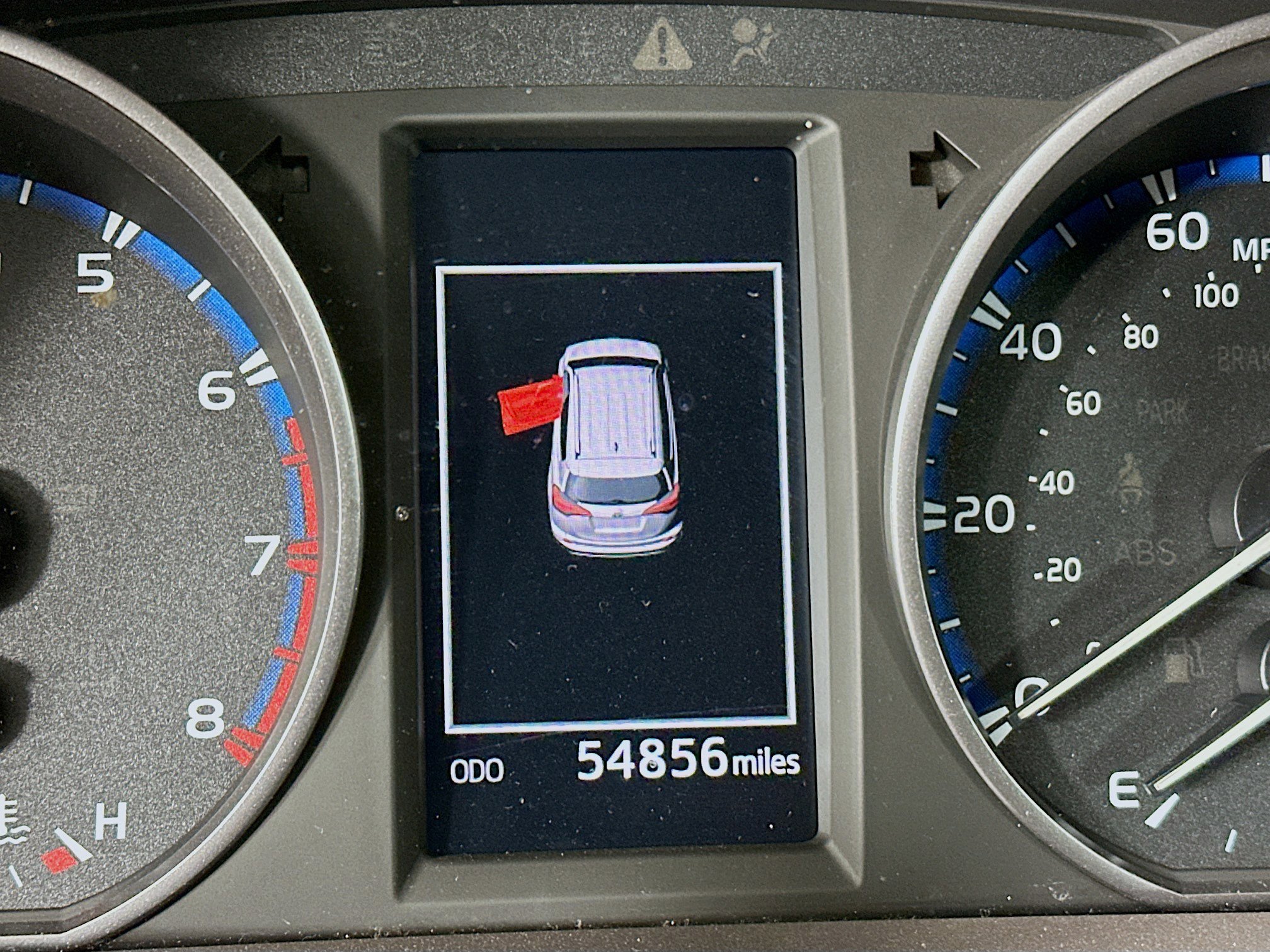 Used 2017 Toyota RAV4 LE image 18