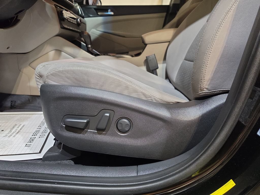 Used 2021 Hyundai Tucson Value w/ Cargo Package FWD image 14
