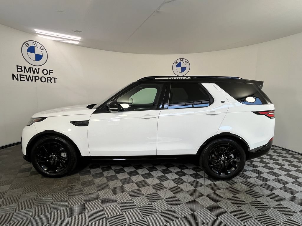 Used 2020 Land Rover Discovery Landmark AWD/4WD image 13