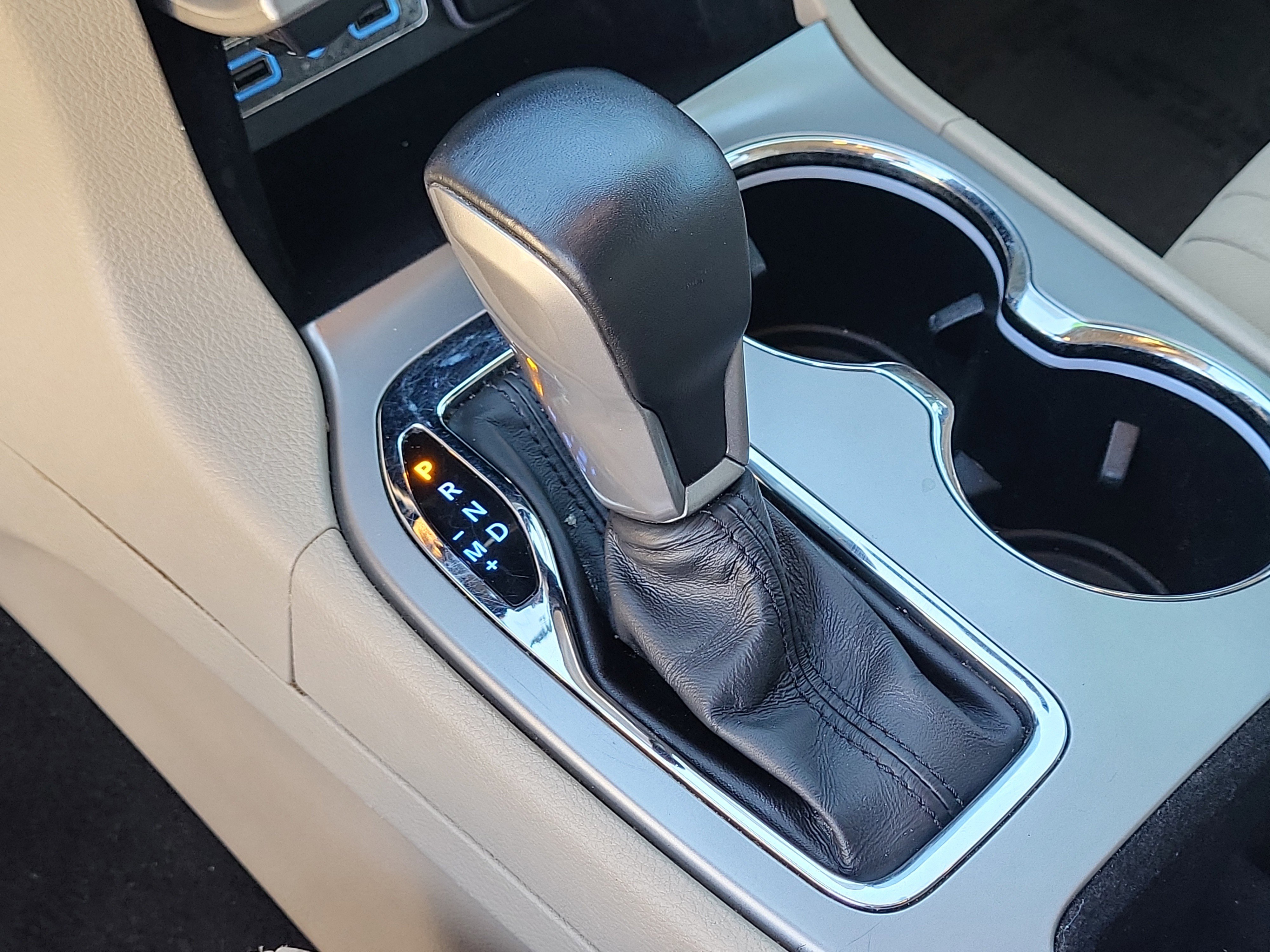 Used 2022 Jeep Grand Cherokee Laredo E w/ Security & Convenience Group image 16