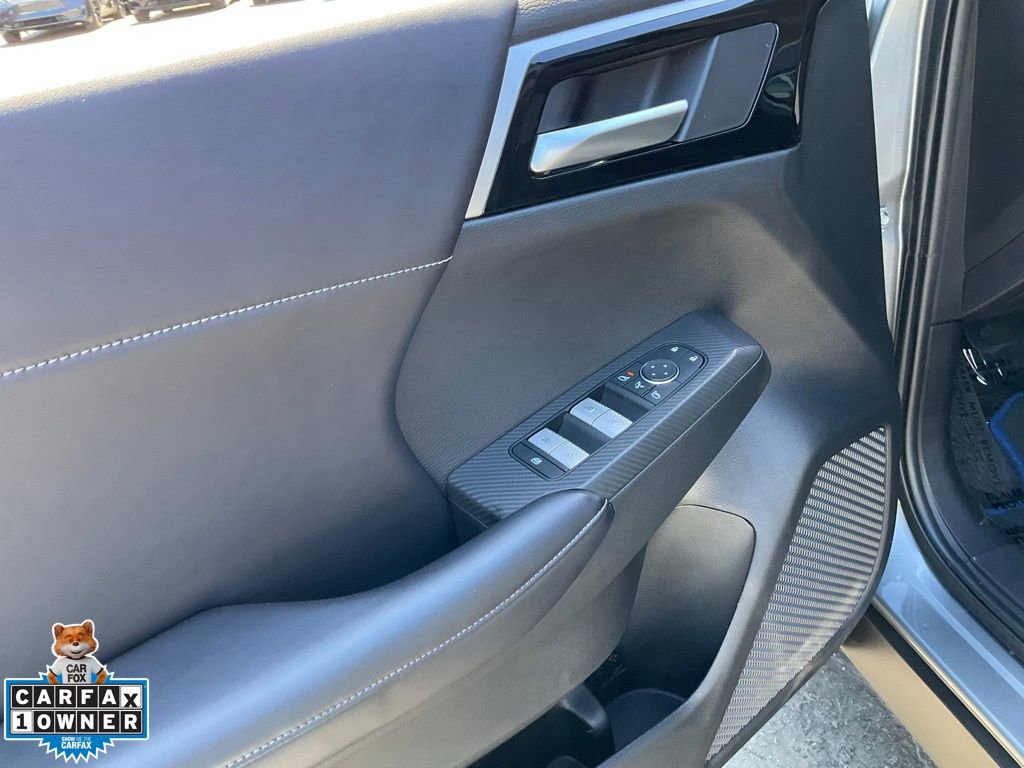 Used 2024 Mitsubishi Outlander SE image 24