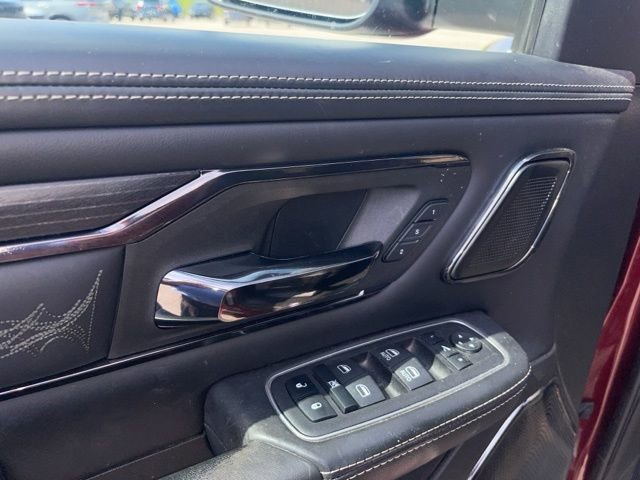 Used 2023 RAM 1500 Limited AWD/4WD image 11