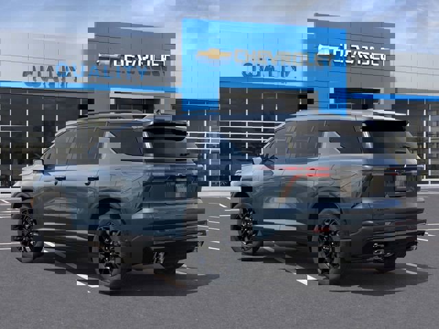 New 2026 Chevrolet Traverse LT w/ Midnight/Sport Edition image 3