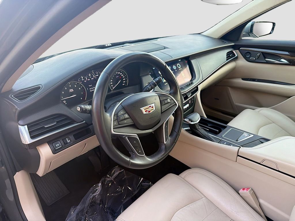 Used 2017 Cadillac CT6 3.6 AWD image 2