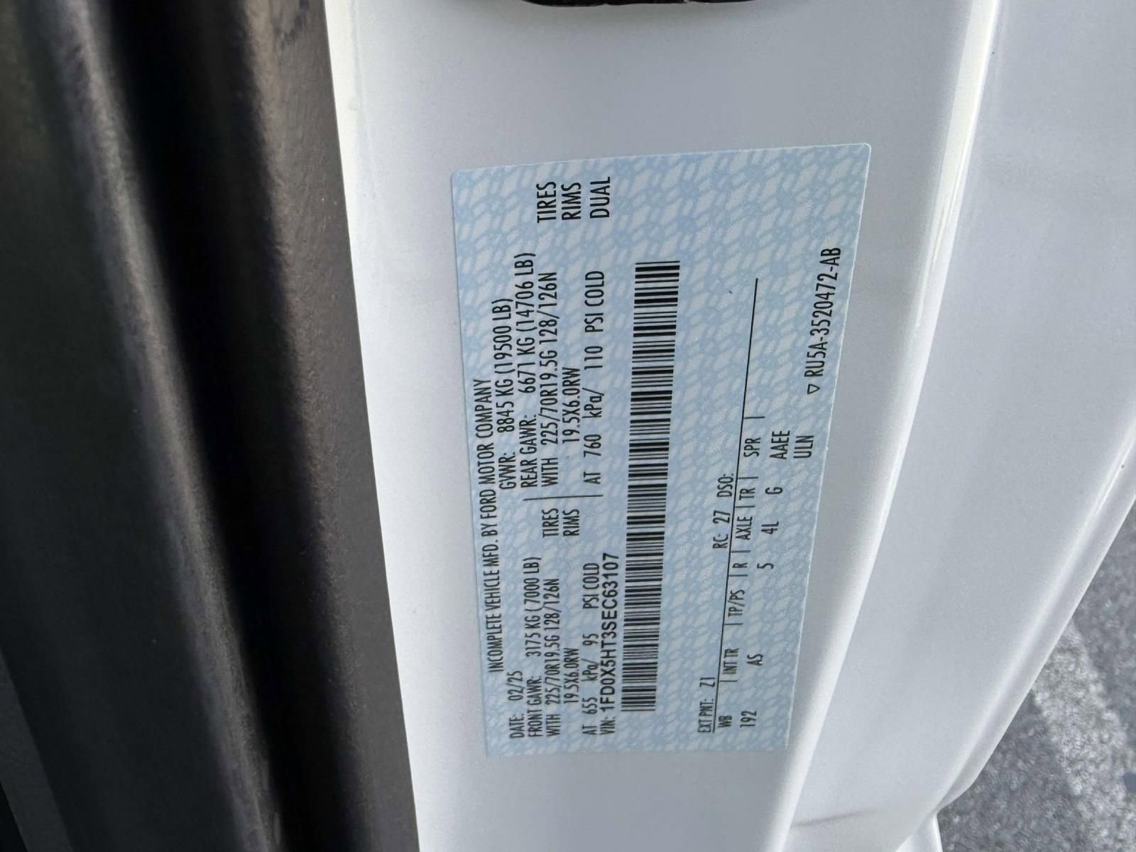 New 2025 Ford F550 4x4 SuperCab Super Duty image 20