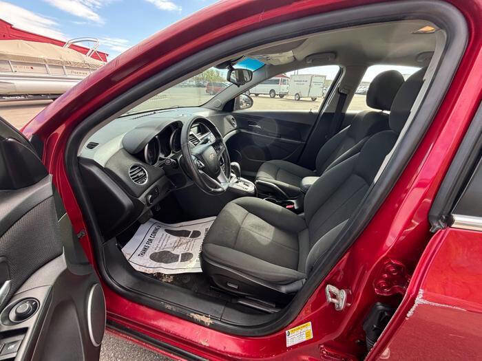 Used 2011 Chevrolet Cruze LT FWD image 19