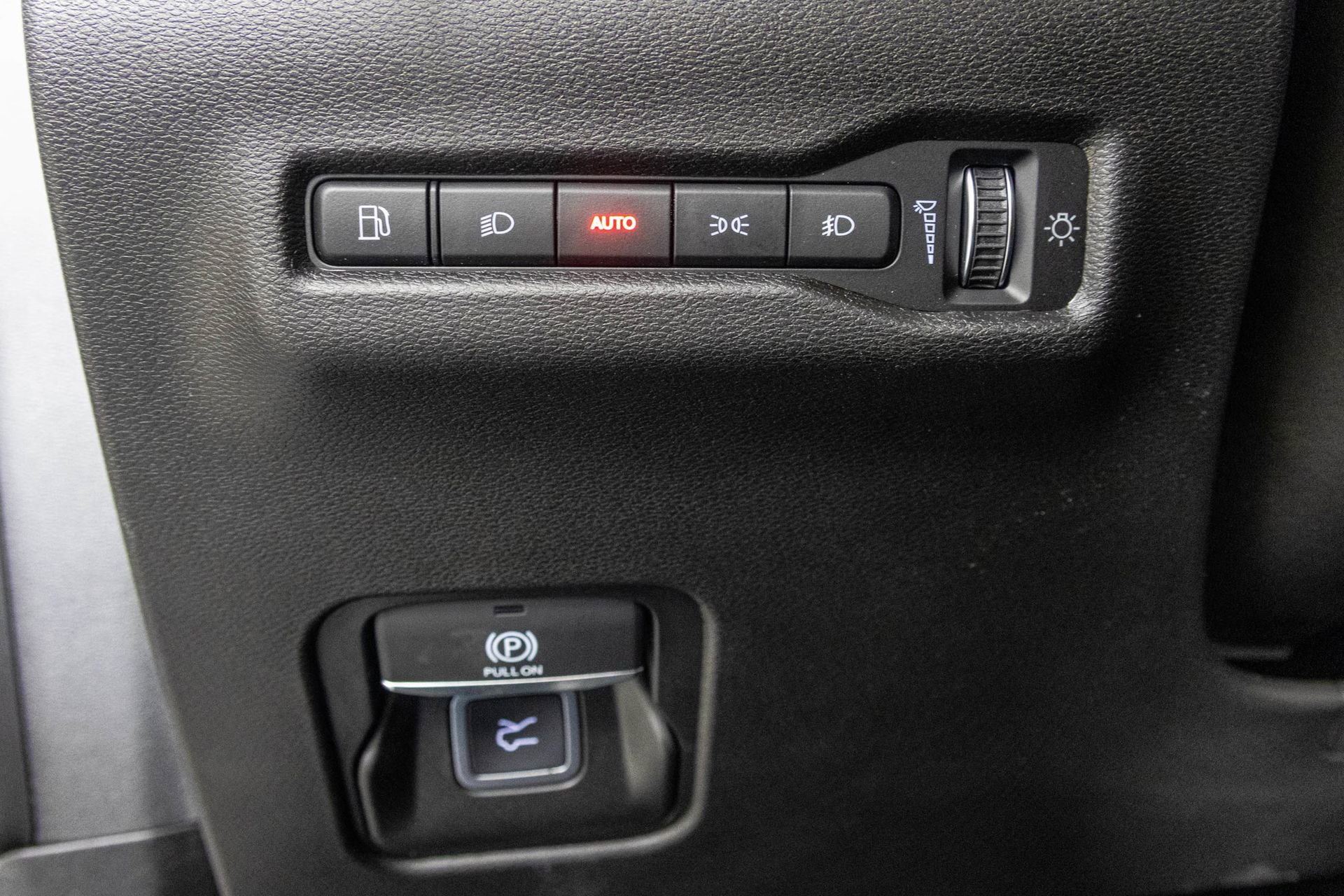 New 2026 Jeep Cherokee Laredo AWD/4WD image 31