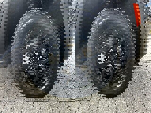 Used 2024 Jeep Grand Cherokee L Altitude image 40