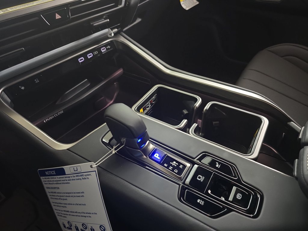 New 2026 Lexus TX 500h AWD w/ Technology Package image 24
