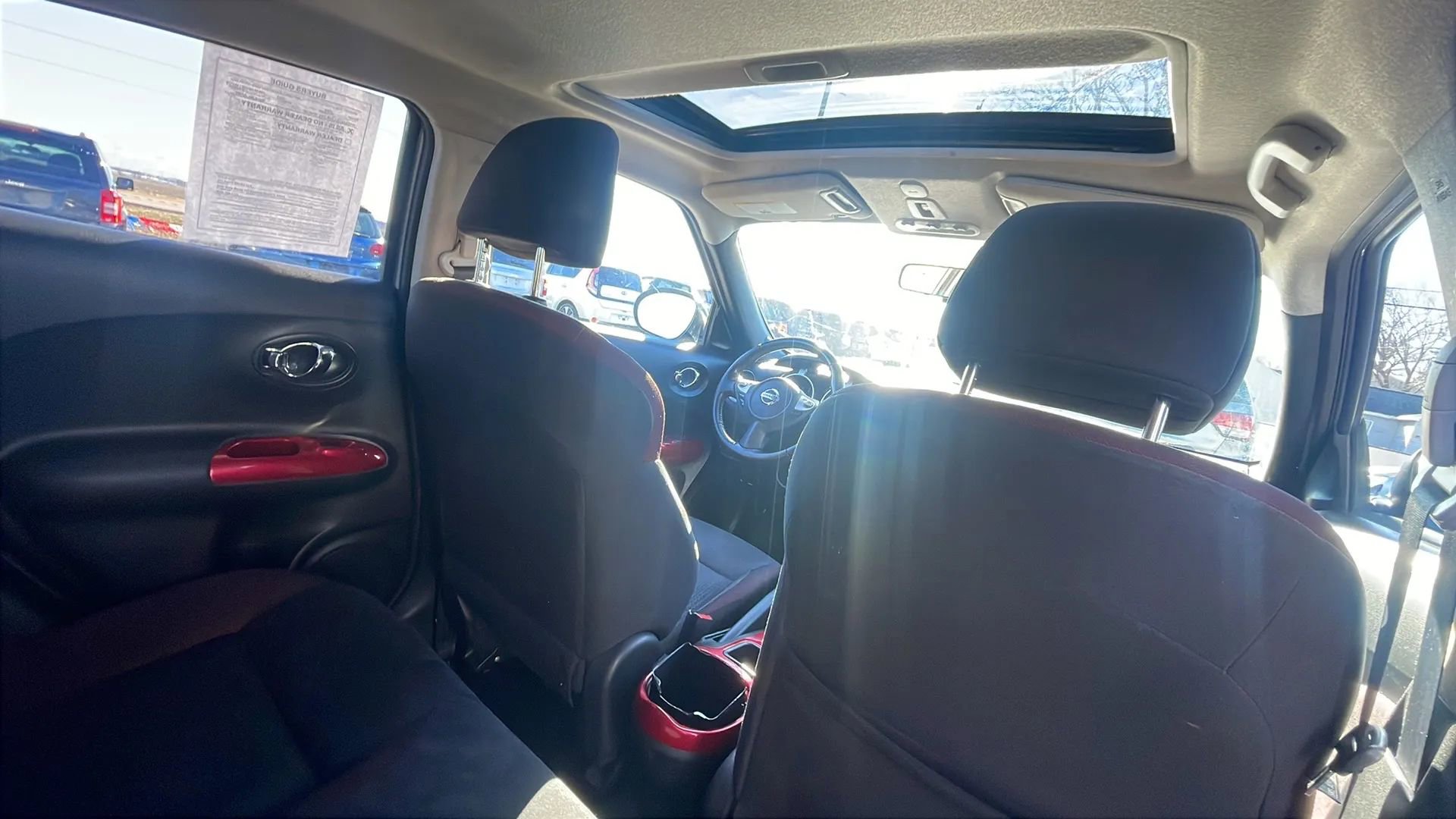 Used 2014 Nissan Juke SV image 23