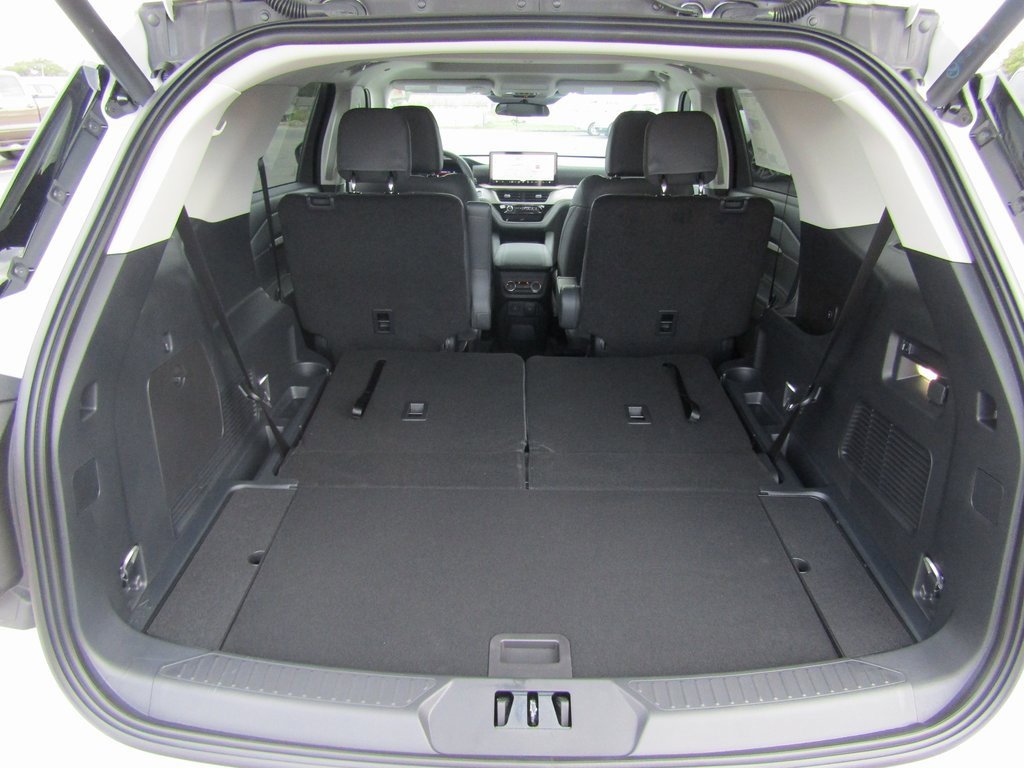 New 2025 Ford Explorer Active image 36