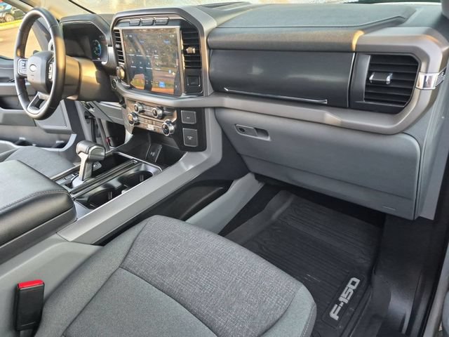 Used 2024 Ford F150 Lightning XLT AWD/4WD image 35