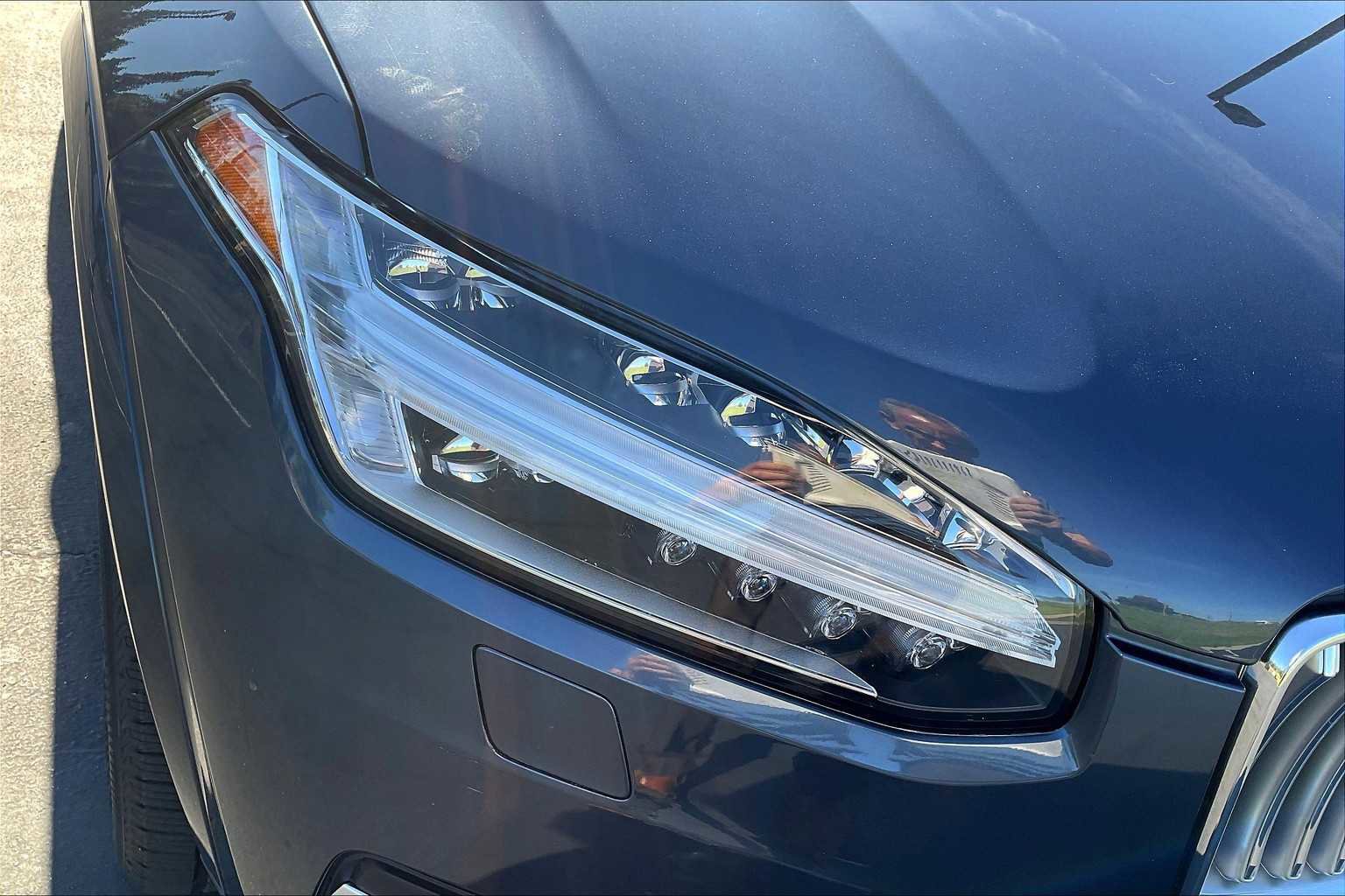 Used 2022 Volvo XC90 T6 Inscription w/ Advanced Package image 32