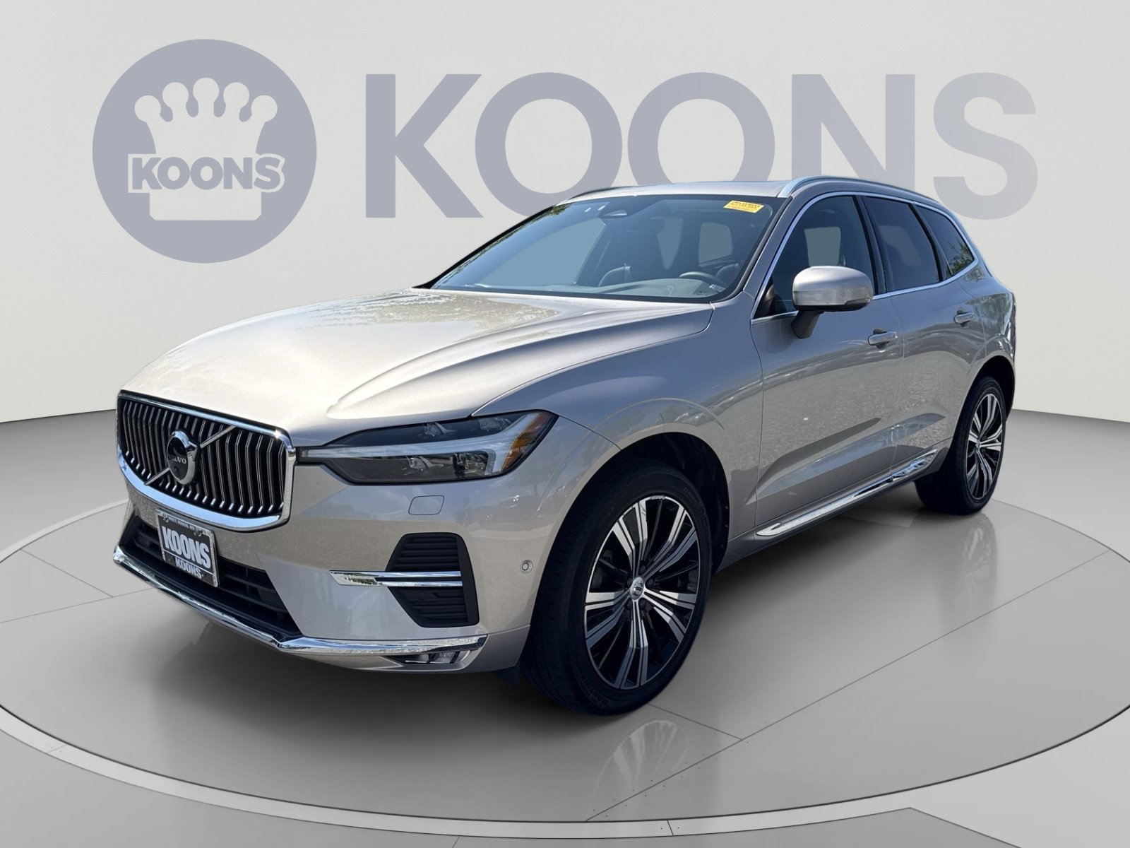 Certified 2023 Volvo XC60 B5 Plus w/ Climate Package AWD/4WD image 1