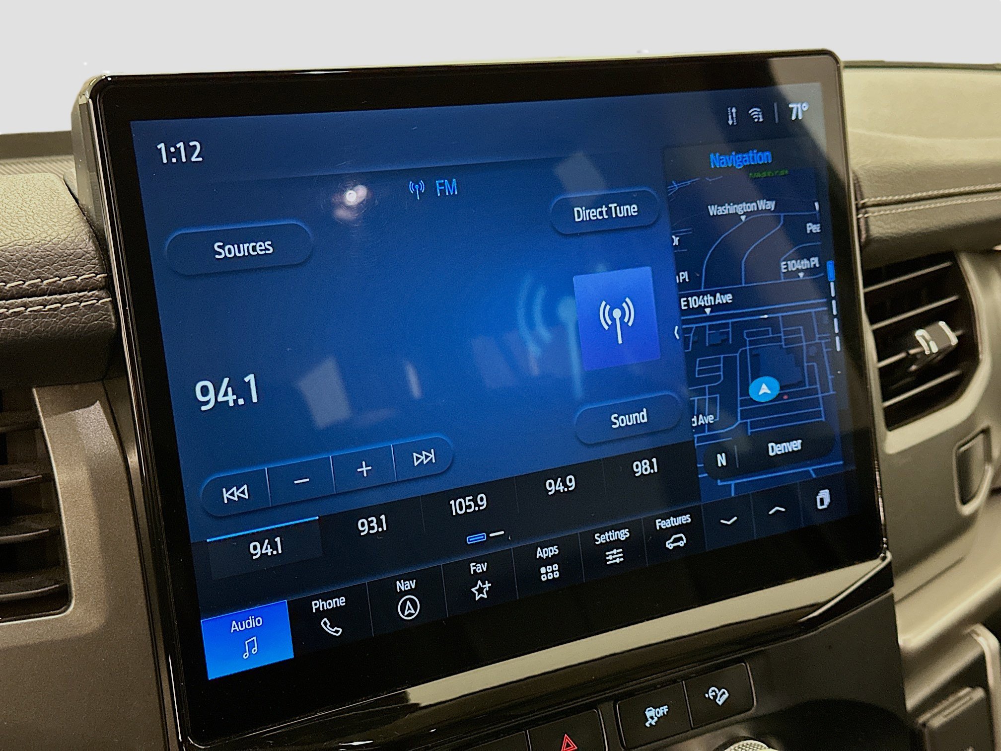 Used 2024 Ford Expedition XLT image 21