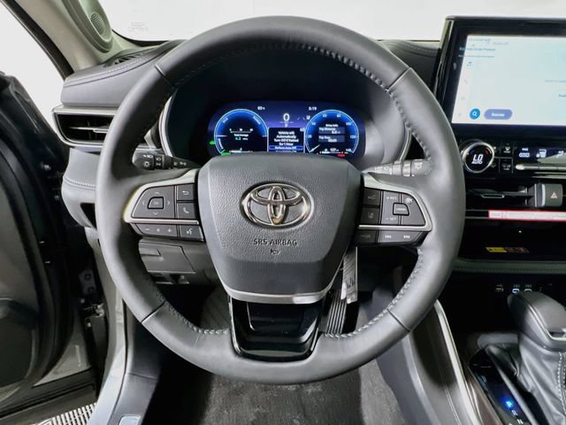 New 2026 Toyota Highlander Limited AWD/4WD image 15