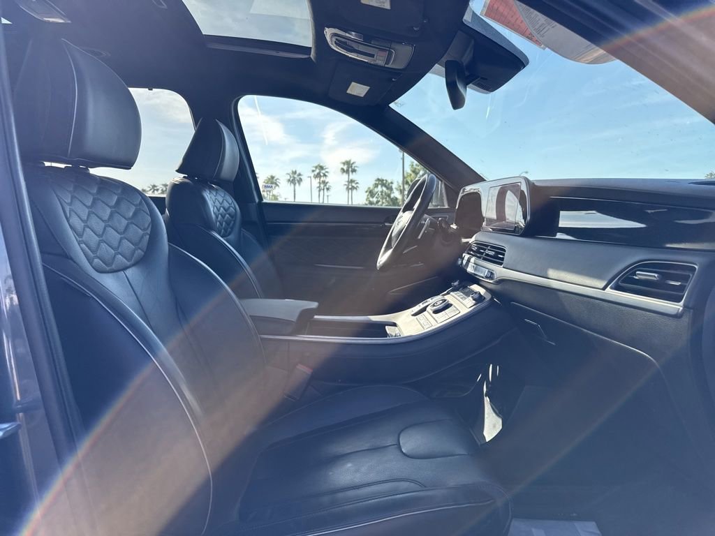 Used 2022 Hyundai Palisade Calligraphy image 8