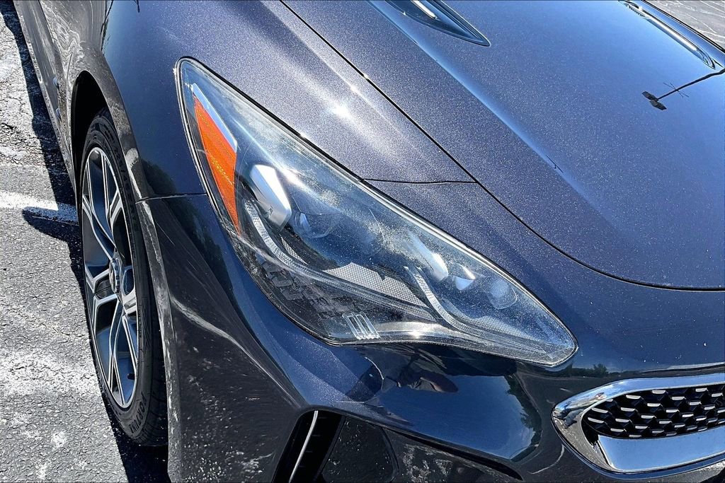 Used 2018 Kia Stinger GT1 AWD/4WD image 29
