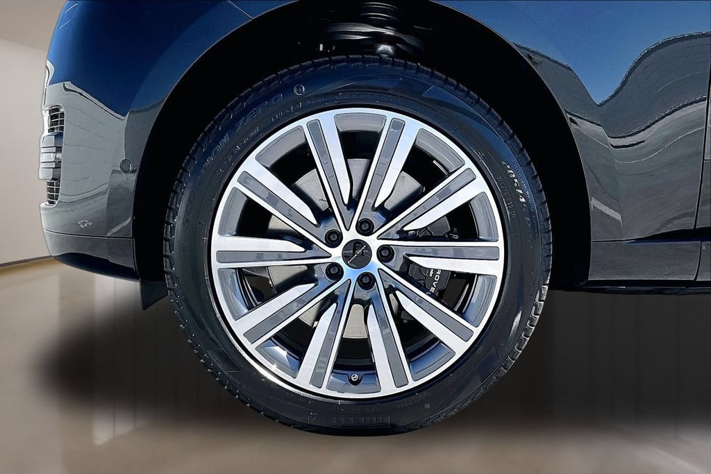 New 2026 Land Rover Range Rover Long Wheelbase Autobiography AWD/4WD image 14