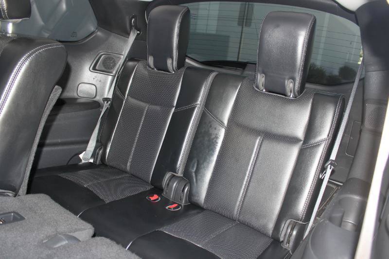 Used 2018 Nissan Pathfinder Platinum w/ Cargo Package FWD image 17